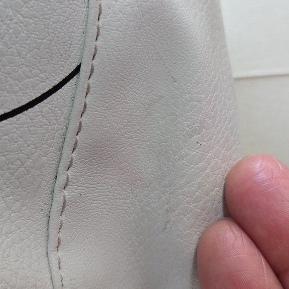 Harry Potter Hedwig Owl Monochrome Mini Backpack - Picture 13 of 17